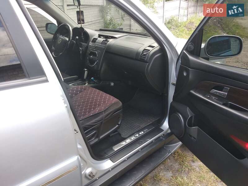 Внедорожник / Кроссовер SsangYong Rexton 2008 в Казатине