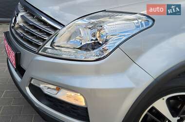 Внедорожник / Кроссовер SsangYong Rexton 2017 в 