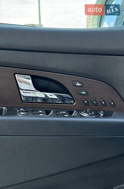 Внедорожник / Кроссовер SsangYong Rexton 2013 в 