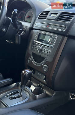 Внедорожник / Кроссовер SsangYong Rexton 2013 в 
