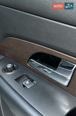 Внедорожник / Кроссовер SsangYong Rexton 2013 в 
