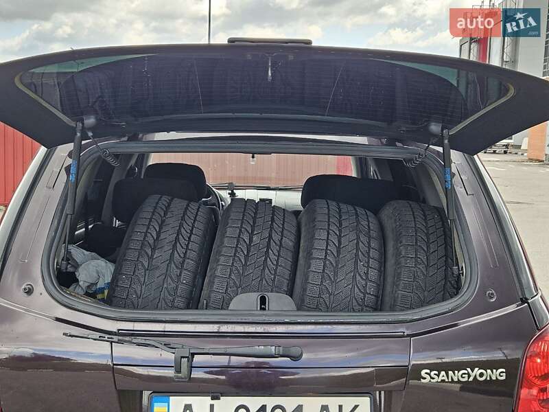 Внедорожник / Кроссовер SsangYong Rexton 2006 в Киеве