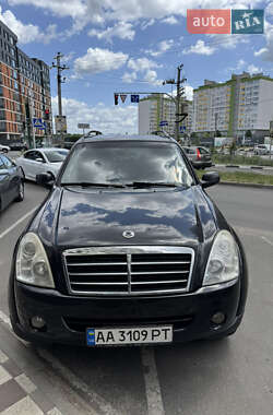 Позашляховик / Кросовер SsangYong Rexton 2008 в 