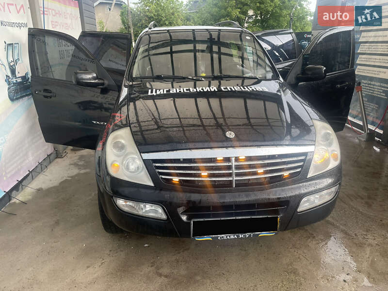 Позашляховик / Кросовер SsangYong Rexton 2006 в Івано-Франківську