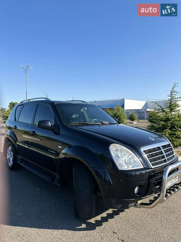 Внедорожник / Кроссовер SsangYong Rexton 2011 в Одессе