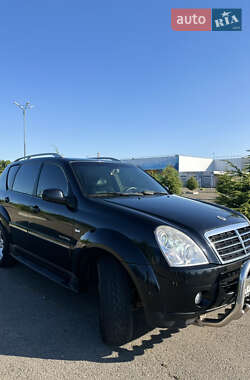 Внедорожник / Кроссовер SsangYong Rexton 2011 в 