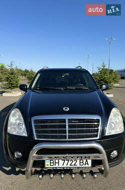 Внедорожник / Кроссовер SsangYong Rexton 2011 в 