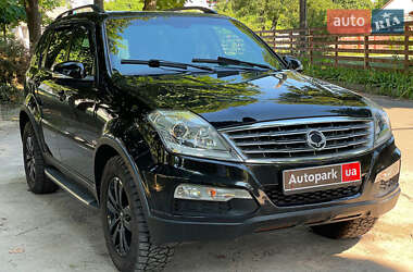 Позашляховик / Кросовер SsangYong Rexton 2013 в 