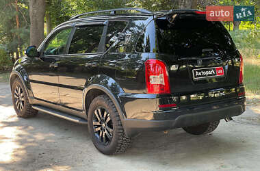 Позашляховик / Кросовер SsangYong Rexton 2013 в 