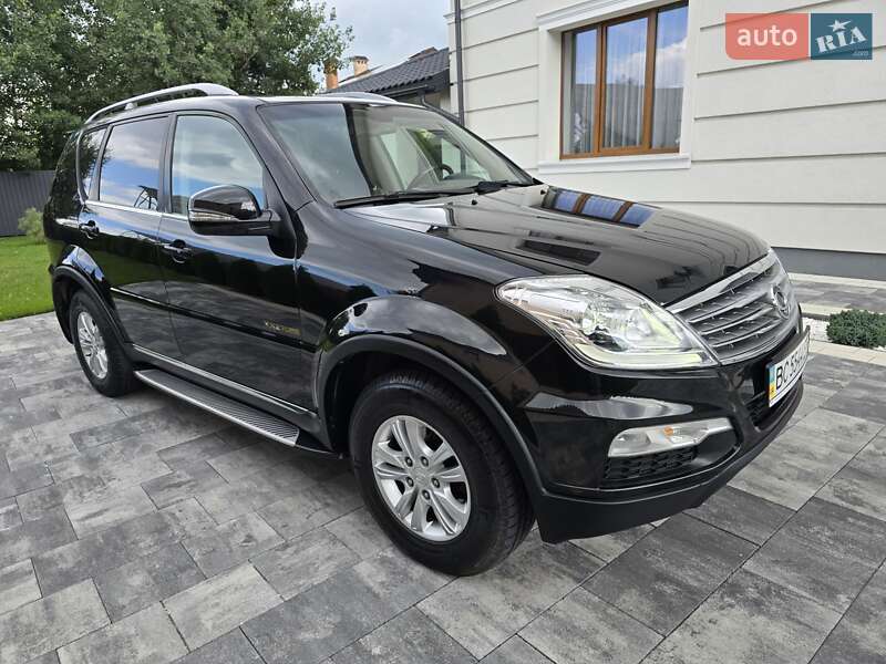 Внедорожник / Кроссовер SsangYong Rexton 2013 в Ивано-Франковске