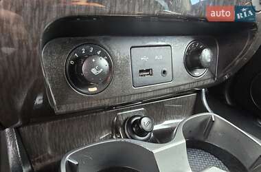 Внедорожник / Кроссовер SsangYong Rexton 2013 в 
