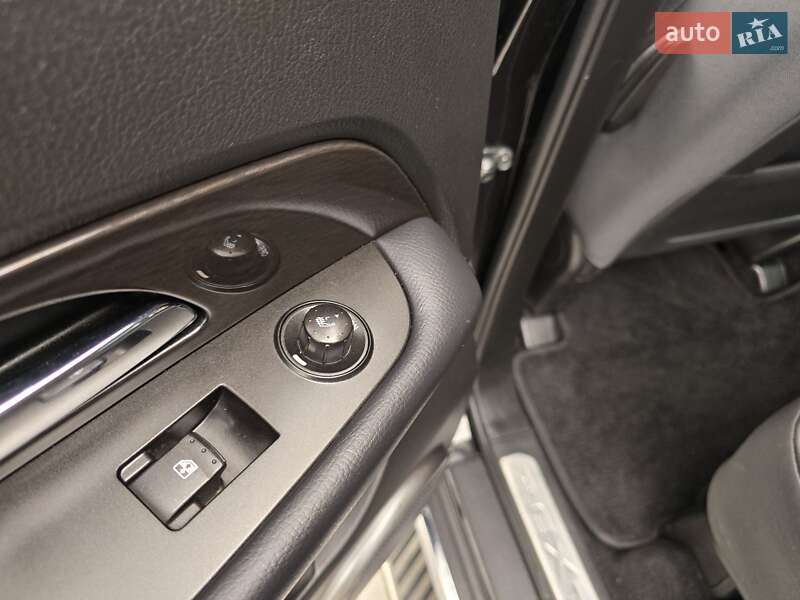 Внедорожник / Кроссовер SsangYong Rexton 2013 в Ивано-Франковске