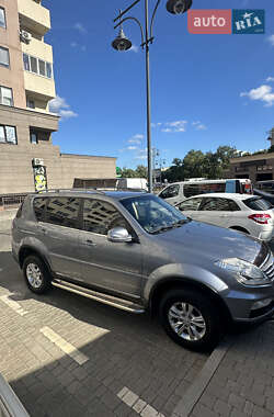 Внедорожник / Кроссовер SsangYong Rexton 2012 в 