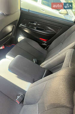 Внедорожник / Кроссовер SsangYong Rexton 2012 в 