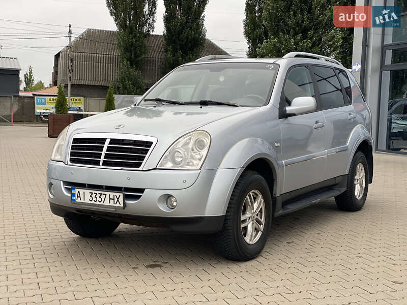 Позашляховик / Кросовер SsangYong Rexton 2010 в Києві