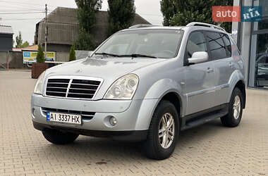 Внедорожник / Кроссовер SsangYong Rexton 2010 в 