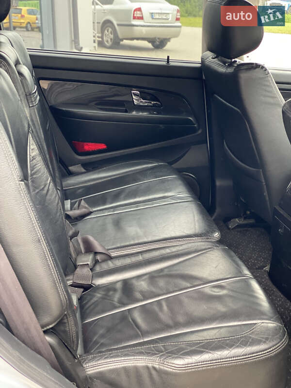 Позашляховик / Кросовер SsangYong Rexton 2010 в Києві
