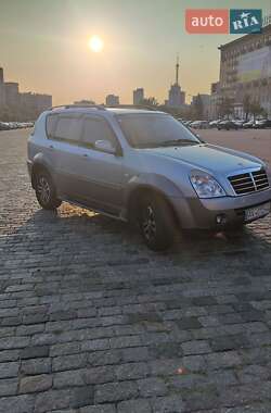 Внедорожник / Кроссовер SsangYong Rexton 2007 в 