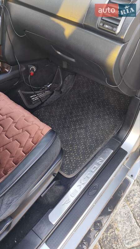 Позашляховик / Кросовер SsangYong Rexton 2007 в Харкові