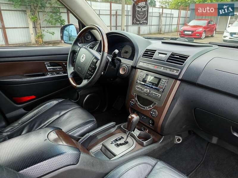 Позашляховик / Кросовер SsangYong Rexton 2013 в Києві