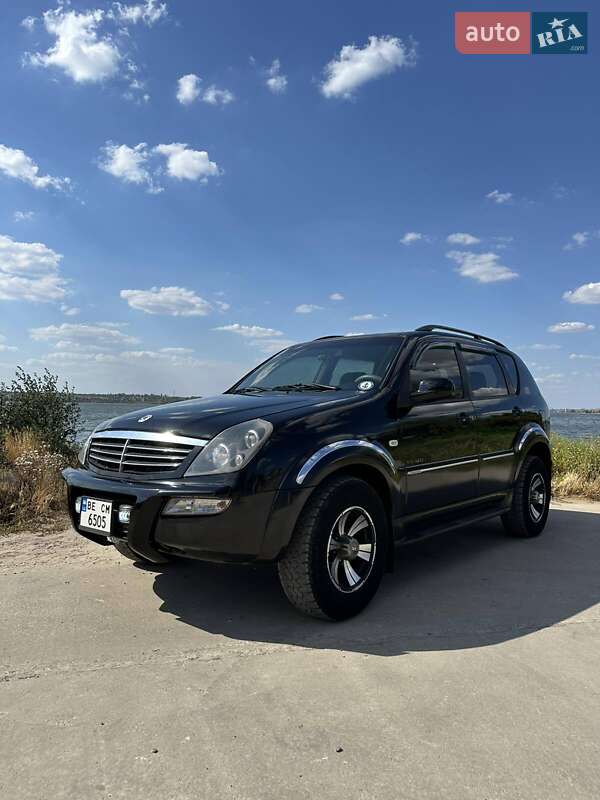 Позашляховик / Кросовер SsangYong Rexton 2006 в Миколаєві
