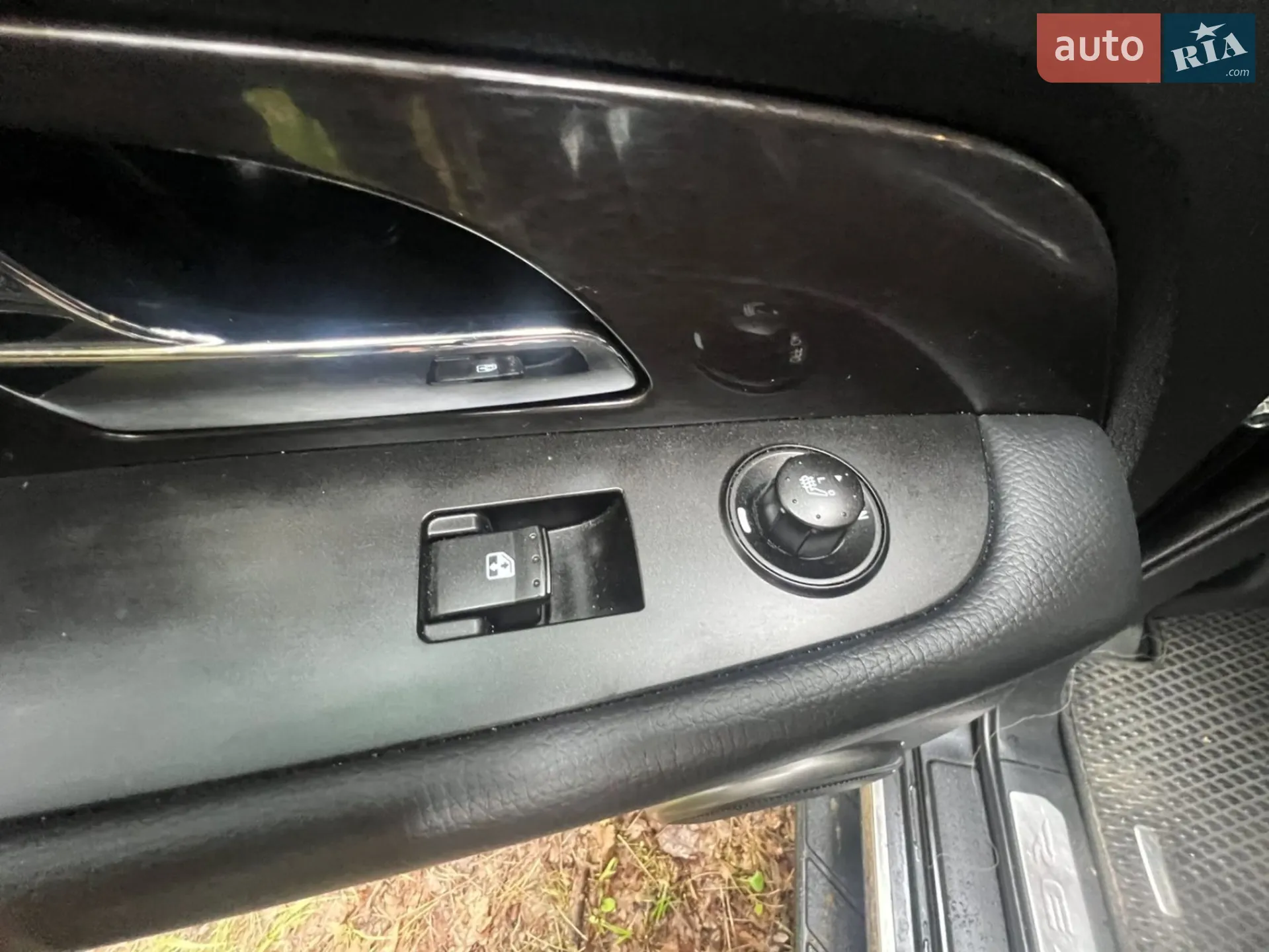 2015 SsangYong Rexton - мініатюра 17