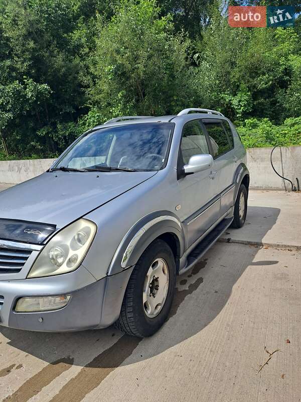 Позашляховик / Кросовер SsangYong Rexton 2006 в Києві