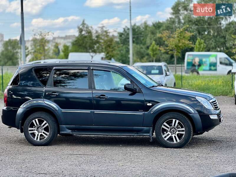Позашляховик / Кросовер SsangYong Rexton 2008 в Києві