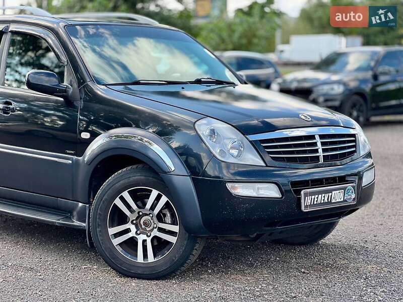 Позашляховик / Кросовер SsangYong Rexton 2008 в Києві