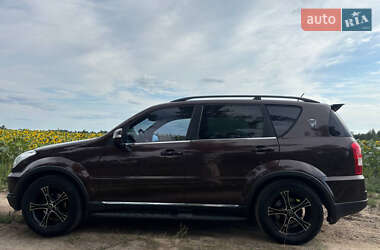 Позашляховик / Кросовер SsangYong Rexton 2013 в 