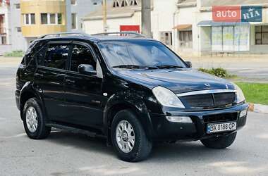 Внедорожник / Кроссовер SsangYong Rexton 2004 в Черновцах