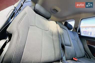 Внедорожник / Кроссовер SsangYong Rexton 2004 в 