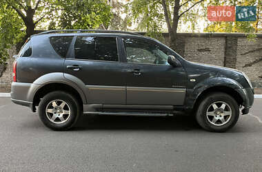 Позашляховик / Кросовер SsangYong Rexton 2007 в 