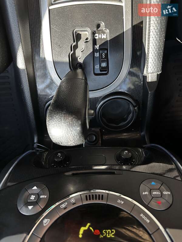 Внедорожник / Кроссовер SsangYong Rexton 2010 в Киеве