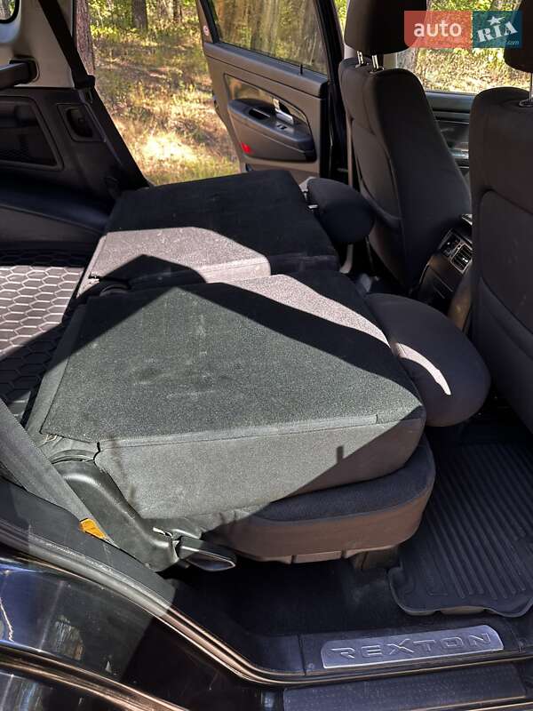 Внедорожник / Кроссовер SsangYong Rexton 2010 в Киеве