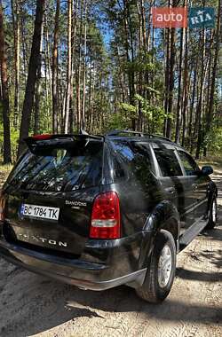 Внедорожник / Кроссовер SsangYong Rexton 2010 в 