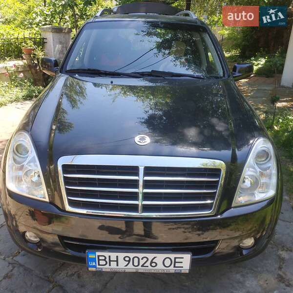 Позашляховик / Кросовер SsangYong Rexton 2010 в Одесі
