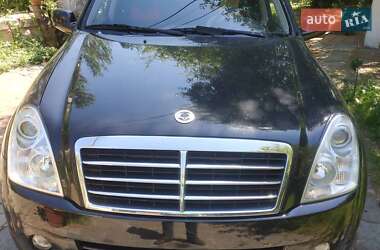 Внедорожник / Кроссовер SsangYong Rexton 2010 в 