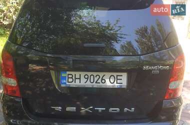 Внедорожник / Кроссовер SsangYong Rexton 2010 в 
