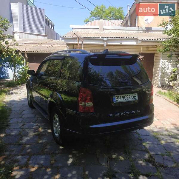 Позашляховик / Кросовер SsangYong Rexton 2010 в Одесі