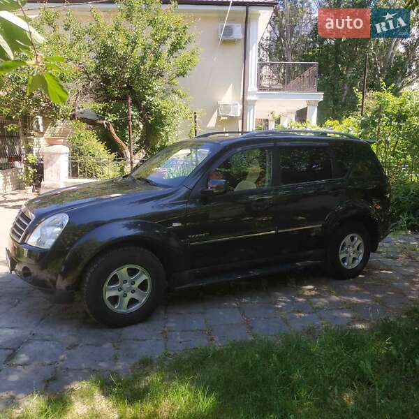 Позашляховик / Кросовер SsangYong Rexton 2010 в Одесі