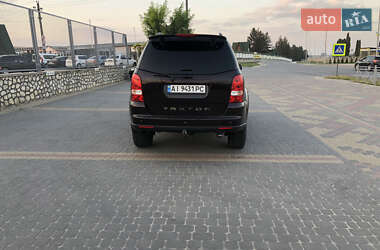 Позашляховик / Кросовер SsangYong Rexton 2009 в 