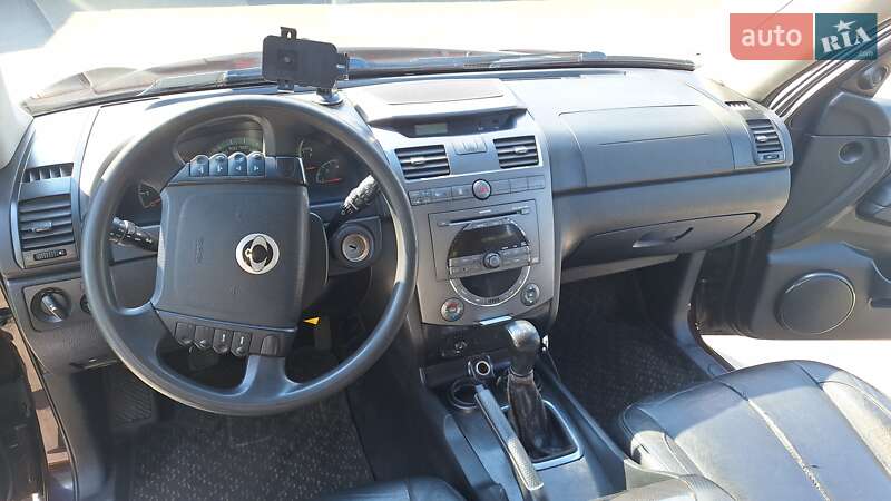 Позашляховик / Кросовер SsangYong Rexton 2008 в Києві фото 12 Позашляховик / Кросовер SsangYong Rexton 2008 в Києві