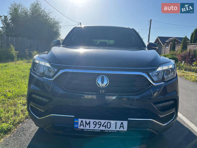Позашляховик / Кросовер SsangYong Rexton 2017 в Житомирі