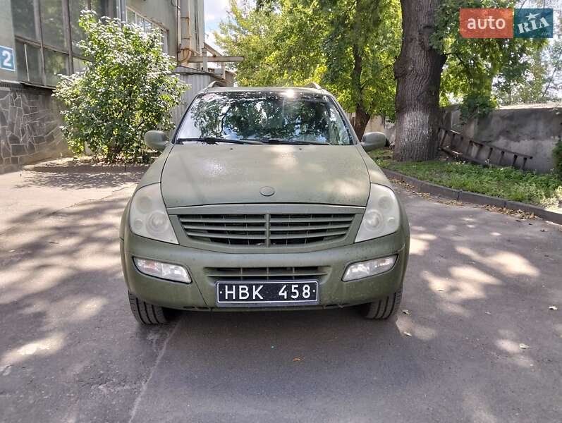 Внедорожник / Кроссовер SsangYong Rexton 2004 в Киеве