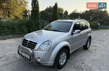 Позашляховик / Кросовер SsangYong Rexton 2012 в 