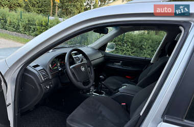 Позашляховик / Кросовер SsangYong Rexton 2012 в 