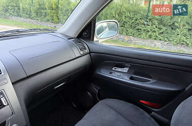 Позашляховик / Кросовер SsangYong Rexton 2012 в 