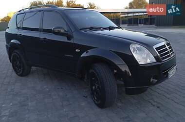 Позашляховик / Кросовер SsangYong Rexton 2008 в 