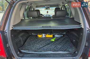 Позашляховик / Кросовер SsangYong Rexton 2013 в 